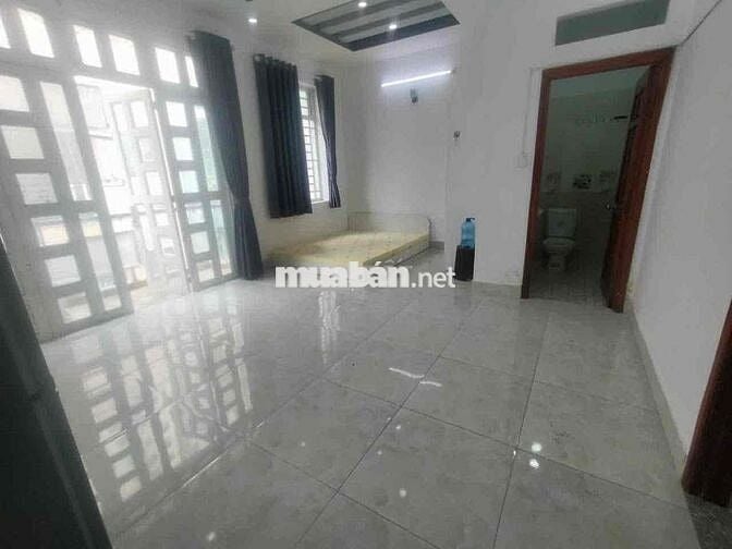 Căn Hộ Ban Công Full Nội Thất - Siêu Thoáng Ngay Hương Lộ 2,Q Bình Tân