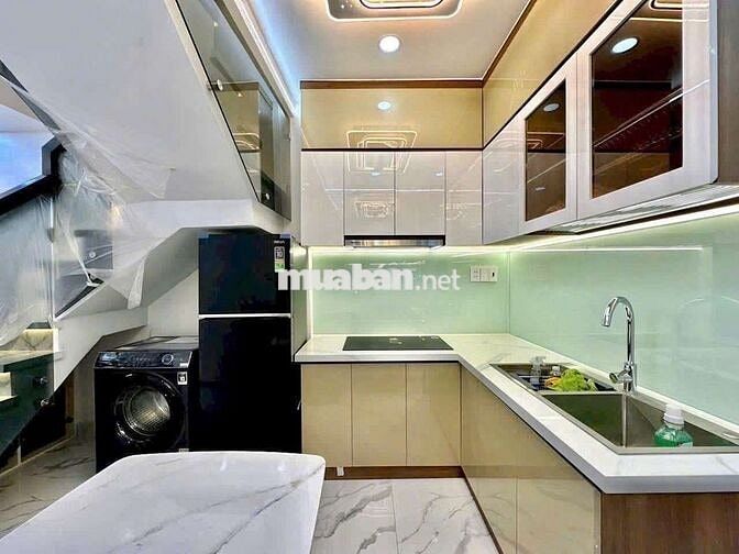 Cho Thuê Nhà 1 Trệt 1 Lầu 2PN 2WC Hẻm 167 Huỳnh Tấn Phát Gần Q.4