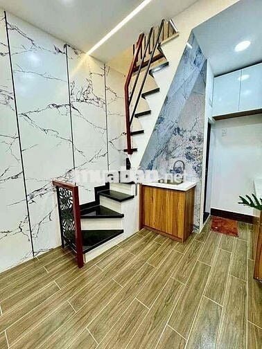 2tỷ 55 bán nhà đẹp Quận 6, dt 12 m2, 4 tầng, sổ riêng