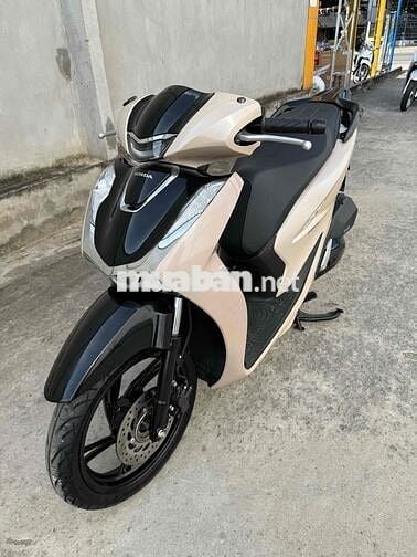 Sh 150 abs 2022 bản độ hãng như mới.