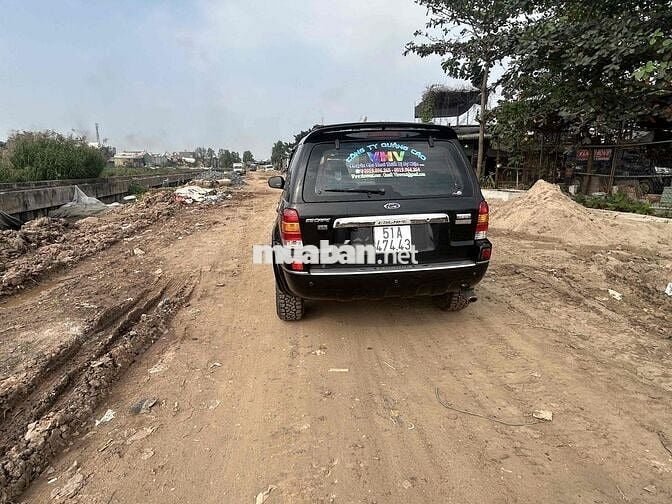 Ford Escape 2003 3.0 V6 - 200000 km