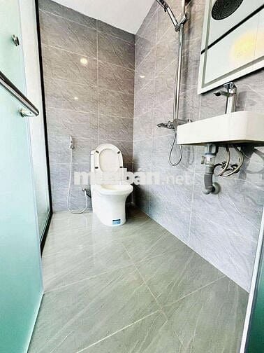 TT Đồng Xuân, 60m2, 2 ngủ, 2 WC, 2 thoáng. 3.88tỷ có sổ, full nội thất