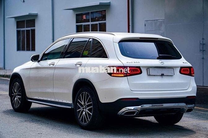 Mercedes Benz GLC 200 4MATIC  2022 - 72 km 1 chủ