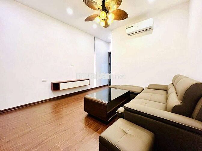 TT Đồng Xuân, 60m2, 2 ngủ, 2 WC, 2 thoáng. 3.88tỷ có sổ, full nội thất