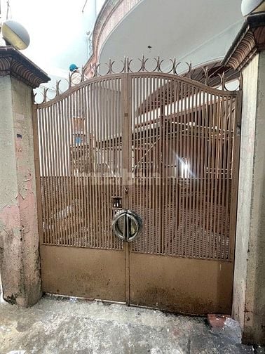 Nhà 2 tầng ngay chợ Rạch Ông P.Chánh Hưng. Giá 3.8 tỷ TL