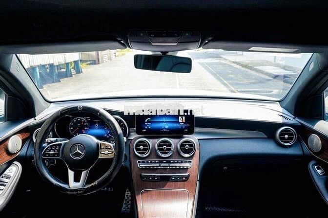 Mercedes Benz GLC 200 4MATIC  2022 - 72 km 1 chủ
