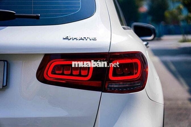 Mercedes Benz GLC 200 4MATIC  2022 - 72 km 1 chủ