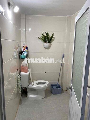 Trệt lửng 5*15 có sân thượng 3pn đg xe hơi