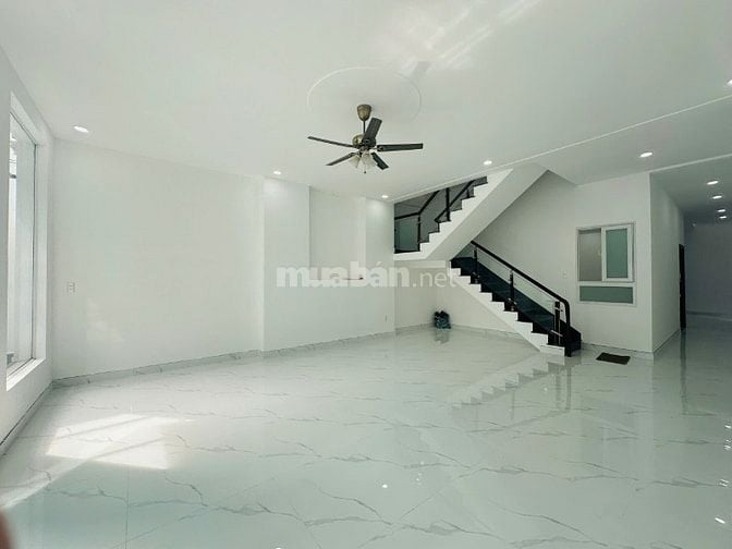 Góc Đầu Tư: Nhà 144m2 Q12, 3 Tấm, 5PN, Thích Hợp CHDV, Nhỉnh 10 Tỷ