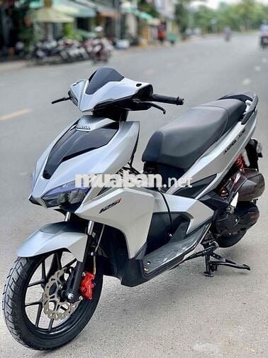 Air Blade 125 kiểng nhẹ máy zin xe đẹp chính chủ