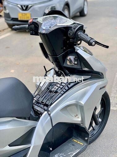 Air Blade 125 kiểng nhẹ máy zin xe đẹp chính chủ