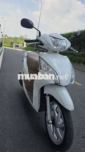 BÁN GẤP: Honda Vision 2013 -

ODO CHỈ 21.000 KM!
