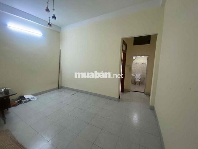 CẦN CHO THUÊ NHÀ 2 TẦNG KHU PHỐ HÀN