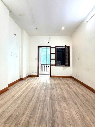 Tôn Đức Thắng – Đống Đa - Ô TÔ Tránh – 45 m – 4 T – MT 3.6 M – Giá 16.