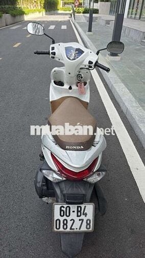 BÁN GẤP: Honda Vision 2013 -

ODO CHỈ 21.000 KM!