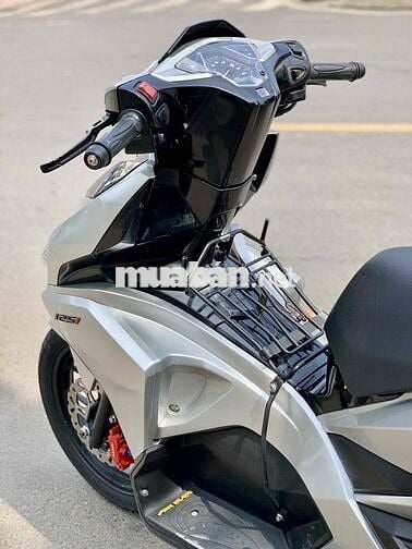 Air Blade 125 kiểng nhẹ máy zin xe đẹp chính chủ