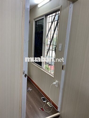 Cho thuê căn hộ tập thể 48A Tăng Bạt Hổ