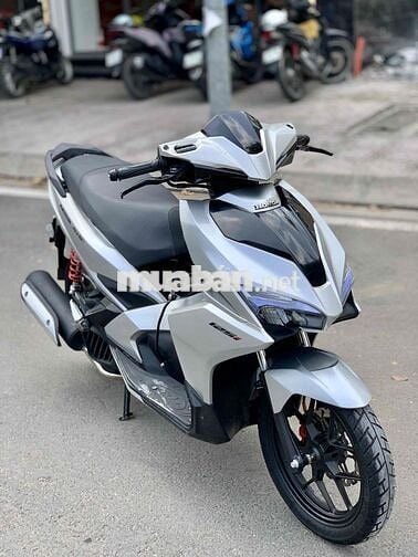Air Blade 125 kiểng nhẹ máy zin xe đẹp chính chủ