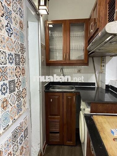 Cho thuê căn hộ tập thể 48A Tăng Bạt Hổ