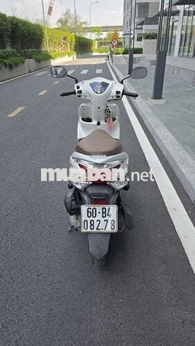 BÁN GẤP: Honda Vision 2013 -

ODO CHỈ 21.000 KM!