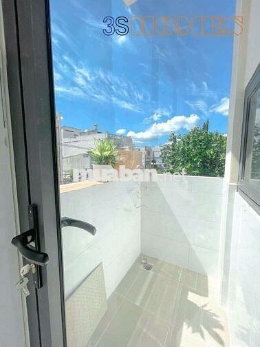 Duplex Ban Công view kính tại Đình Tân Khai, Lê Văn Quới