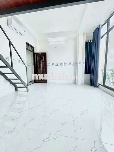 Duplex Ban Công view kính tại Đình Tân Khai, Lê Văn Quới