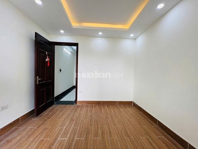 Siêu Hót Hoàng Liệt, Hoàng Mai. Nhà Mới Koong Dt:32m x 6T Thang Máy - 