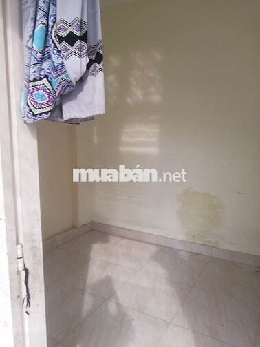 phòng trống cho sinh viên công nhân viên