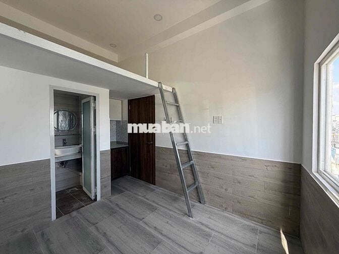 cho thuê duplex ban công/ cửa sổ mới 100% ngay parcmall