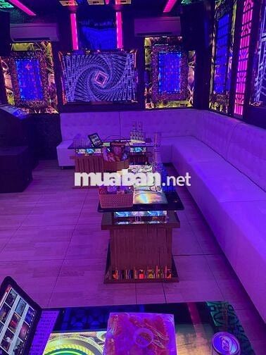 TÒA NHÀ KARAOKE FULL NỘI THẤT - HẦM 8 TẦNG ( 17 PHÒNG FULL NỘI THẤT )
