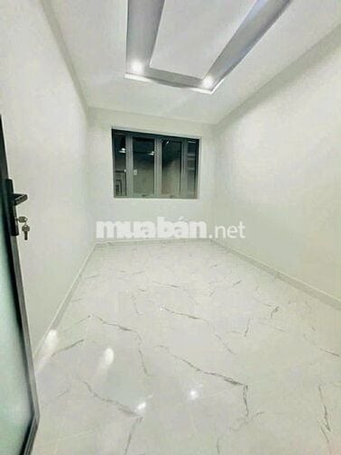 Nhà hẻm xe hơi đường Nguyễn Văn Luông MIỄN TRUNG GIAN