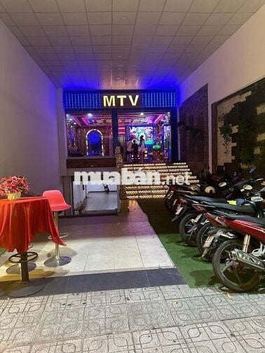 TÒA NHÀ KARAOKE FULL NỘI THẤT - HẦM 8 TẦNG ( 17 PHÒNG FULL NỘI THẤT )