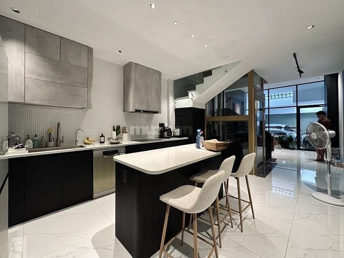 HẺM 6m PHAN ĐĂNG LƯU PN- 75m2 ( 4,2x18m ) 4 TẦNG SÁT MẶT TIỀN - 15 TỶ 