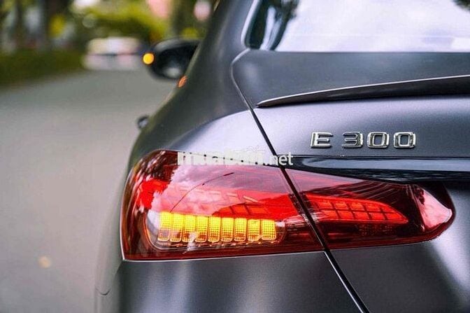 Mercedes Benz E Class 2021 E180 up full E300 AMG