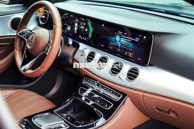 Mercedes Benz E Class 2021 E180 up full E300 AMG