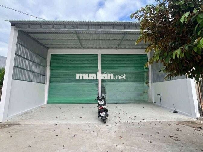 Xưởng cho thuê bà điểm hóc môn DT 160m giá 12tr