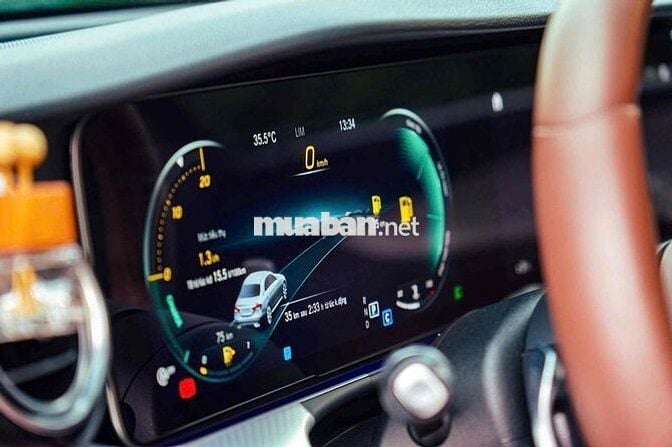 Mercedes Benz E Class 2021 E180 up full E300 AMG