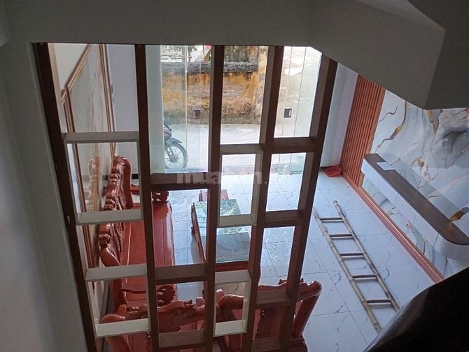 CHO THUÊ NHÀ TẠI CỰ KHỐI LONG BIÊN, NHÀ NGUYÊN CĂN, Ô TÔ ĐÔ. CỬA