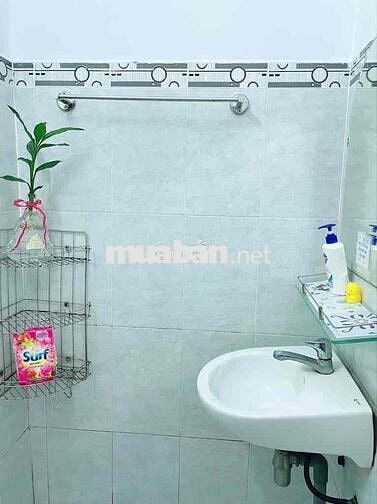 Cho thuê nhà. Liên hệ chủ nhà ***