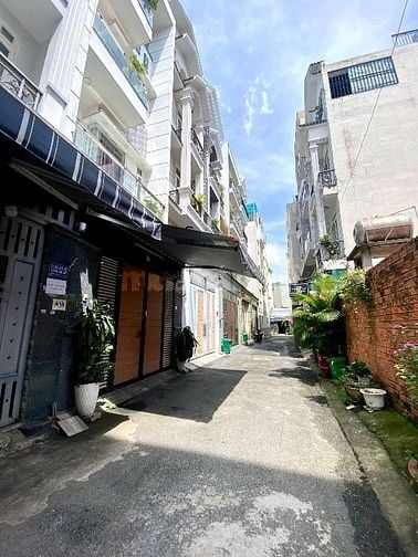 BÁN NHÀ 4 TẦNG HOA HỒNG 100TR, KHU ĐỒNG BỘ QUANG TRUNG, P.8, GÒ VẤP