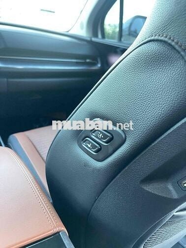 Kia Carnival 2022 Premium 2.2D - 85000 km