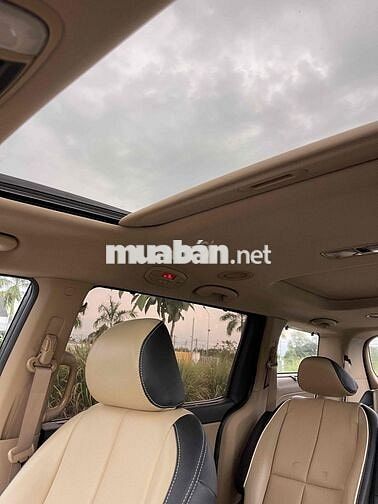 Kia Sedona 2015 3.3 Máy Xăng - 115000 km