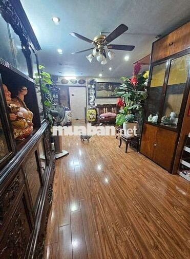 TT phố Thanh Nhàn T2-125m-3N2WC gần phố oto đỗ cửa full nội thất Sổ To