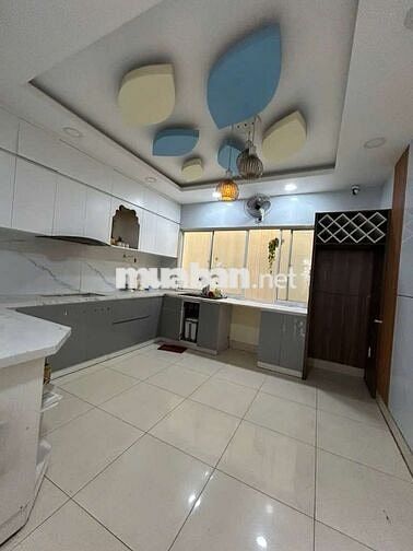 💖 70M² T ĐÚC 6 TẮM – THANG MÁY 450KG – HXH 13,X TT  DTSD 420M² – 10P