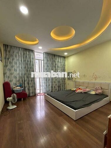 💖 70M² T ĐÚC 6 TẮM – THANG MÁY 450KG – HXH 13,X TT  DTSD 420M² – 10P