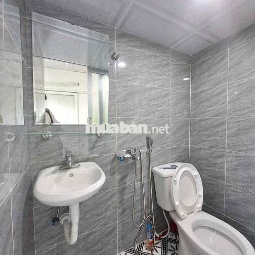 Siêu hiếm . Chỉ 1.2 tỷ có ngay căn hộ tt full nthat gần Bách Kinh xây