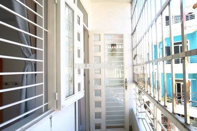 Phòng mới  FULL nội thất ban công rộng Chỉ cho NỮ thuê – Giá tốt 5.5tr