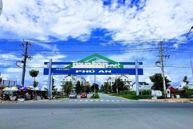 Bán 01 Nhà mặt tiền lộ 15,5m trung tâm TP Cần Thơ