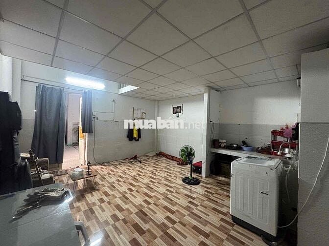 CHDV 1 TRỆT 1 LẦU FULL NỘI THẤT RỘNG 40M2 Ở 3-4 NGƯỜI THOẢI MÁI