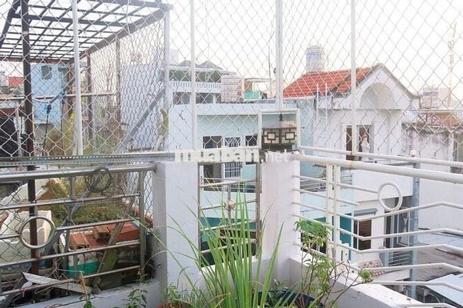 Phòng mới  FULL nội thất ban công rộng Chỉ cho NỮ thuê – Giá tốt 5.5tr